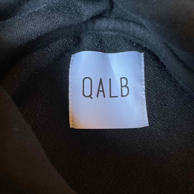 QALB パーカー　限定品 メンズのトップス(パーカー)の商品写真