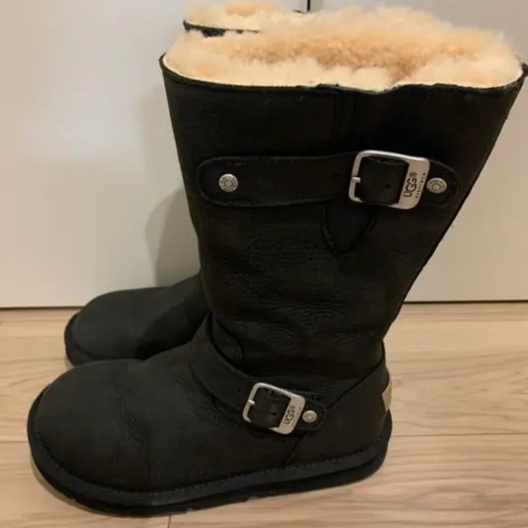 UGG アグ ムートンブーツ　エンジニア 2