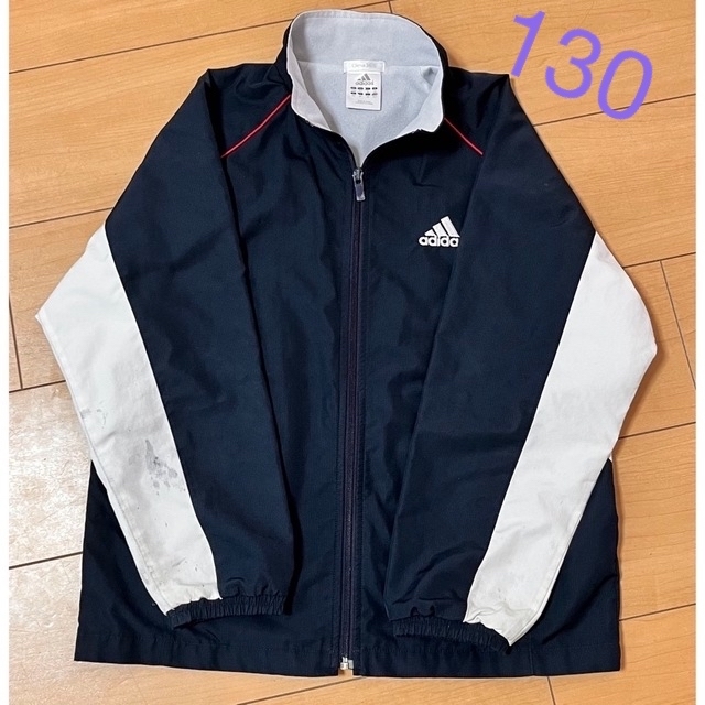 adidas(アディダス)のadidas ウインドブレーカー　130 キッズ/ベビー/マタニティのキッズ服男の子用(90cm~)(ジャケット/上着)の商品写真