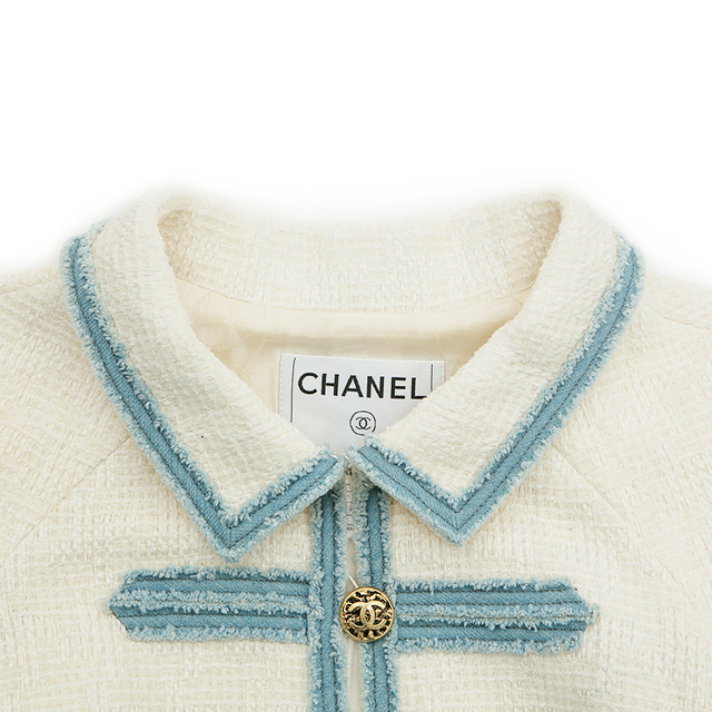 CHANEL(シャネル)のシャネル CHANEL ココボタン バイカラー ツイード ジャケット レディースのジャケット/アウター(その他)の商品写真