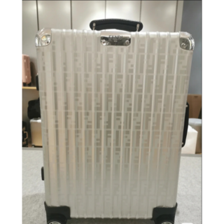 RIMOWA - リモワ スーツケース ブラック 2輪 RIMOWAの通販 by Gon's