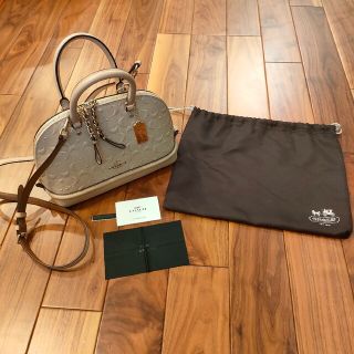 コーチ(COACH)の新品◆COACH／コーチ バッグ◆パテント  ドームド サッチェル 2Way(ハンドバッグ)