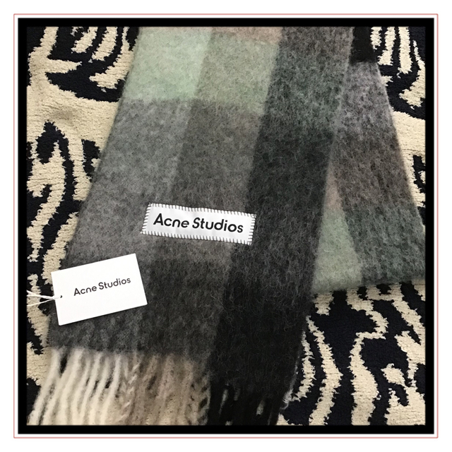 新品タグ付き！大人気！ACNE STUDIOS モヘアブレンド　チェックマフラー