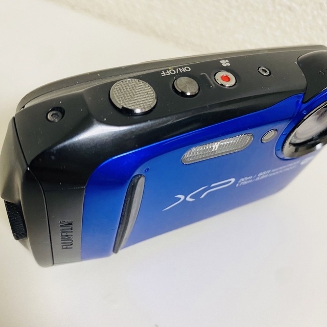 富士フイルム(フジフイルム)のFUJI FILM FINEPIX XP120 BLUE スマホ/家電/カメラのカメラ(コンパクトデジタルカメラ)の商品写真