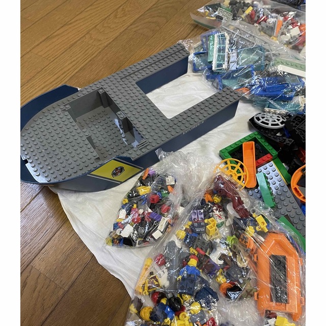 Lego(レゴ)のレゴ　　約8.5kg  キッズ/ベビー/マタニティのおもちゃ(積み木/ブロック)の商品写真