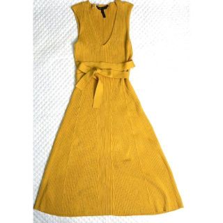 ビーシービージーマックスアズリア(BCBGMAXAZRIA)の美品 BCBG MAXAZRIA ニット ノースリーブワンピース S(ロングワンピース/マキシワンピース)