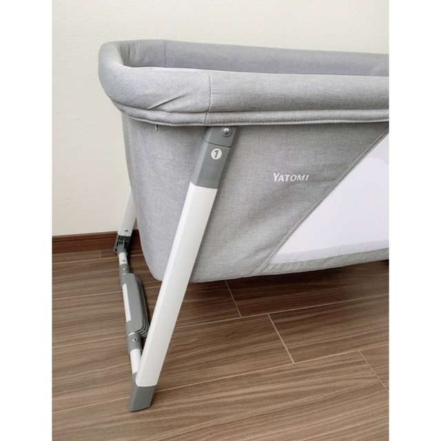 YATOMI - 【ほぼ新品】ヤトミ ベビーベッド 折りたたみ 簡易ベッド