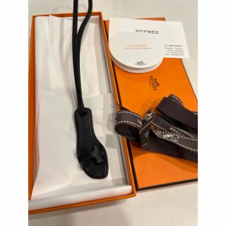 エルメス(Hermes)の【新品未使用】オランチャーム　ソーブラック(バッグチャーム)