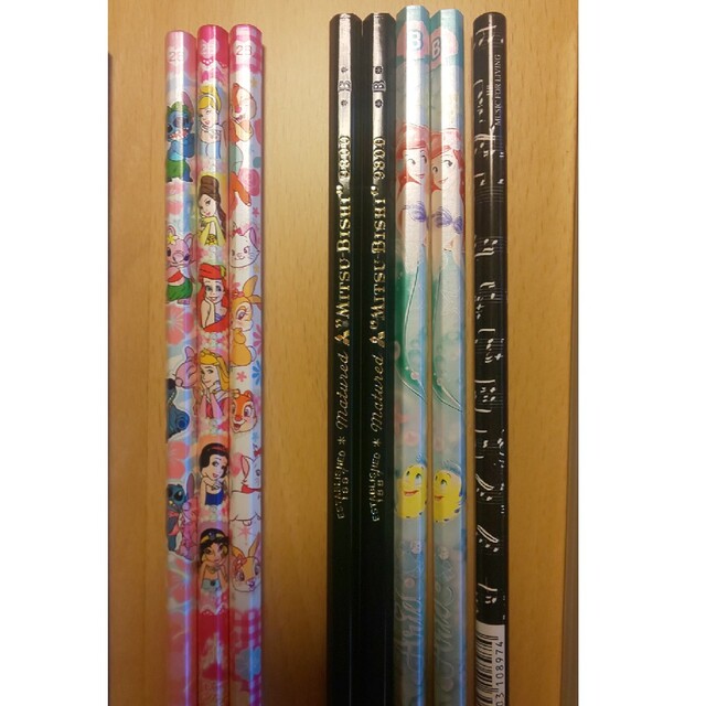 すみっコぐらし(スミッコグラシ)の鉛筆 ２３本 すみっコぐらし ディズニー エンタメ/ホビーのアート用品(鉛筆)の商品写真