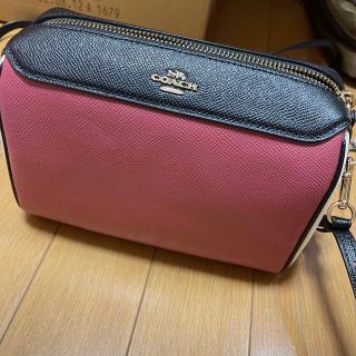 コーチ(COACH)の⭐️残り1点⭐️ coach ショルダーバッグ　黒×ピンク(ショルダーバッグ)