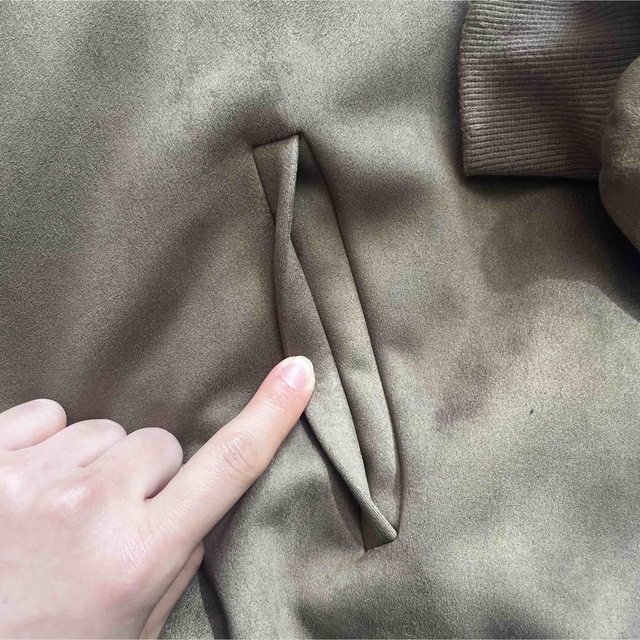 ZARA(ザラ)のZARA ボリュームスリーブスエードブルゾン レディースのジャケット/アウター(ブルゾン)の商品写真