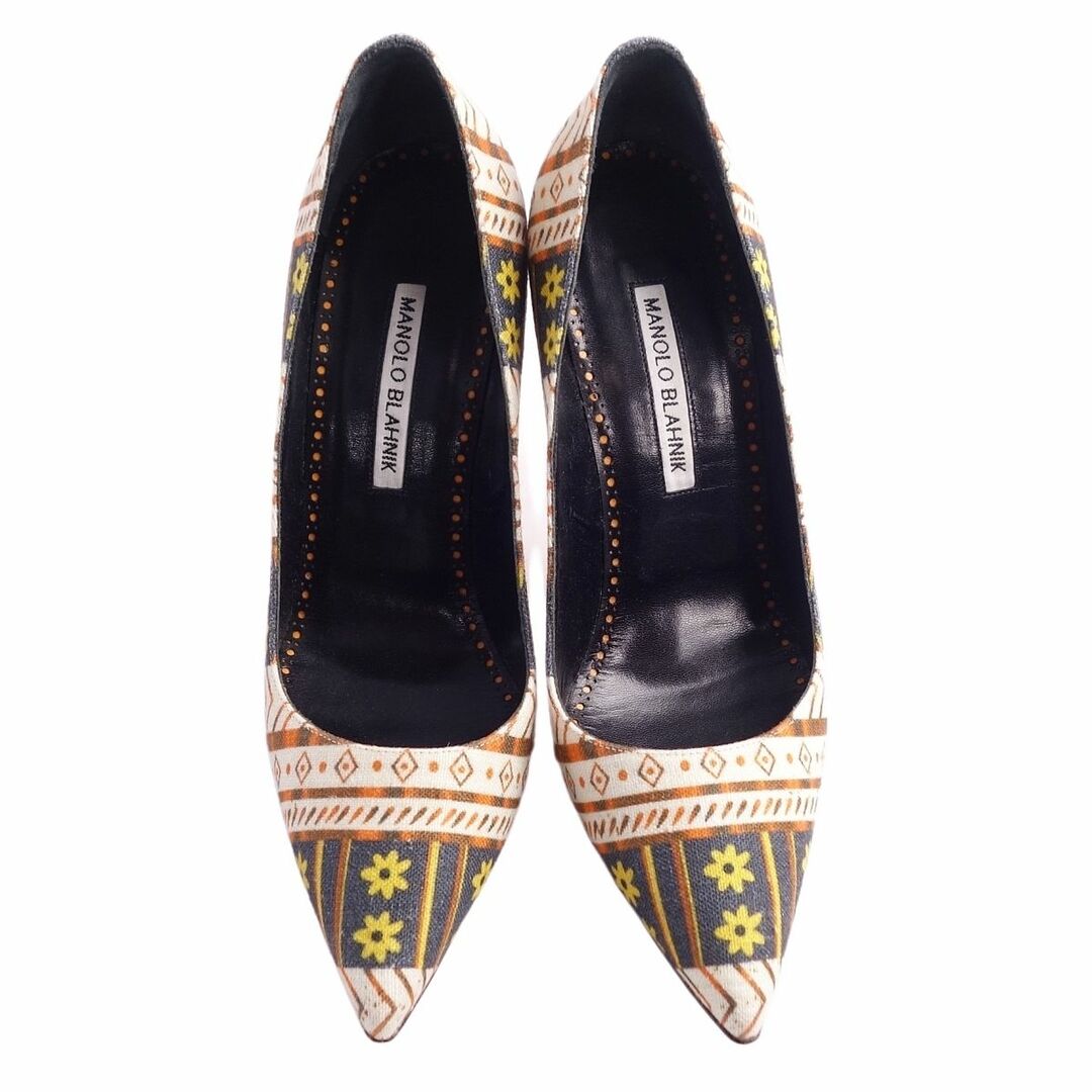 MANOLO BLAHNIK(マノロブラニク)の美品 マノロ・ブラニク Manolo Blahnik パンプス 総柄 キャンバス ヒール シューズ レディース 靴 38(25cm相当) マルチカラー レディースの靴/シューズ(ハイヒール/パンプス)の商品写真