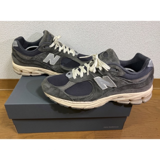 new balance ニューバランス 2002 phantom ファントム