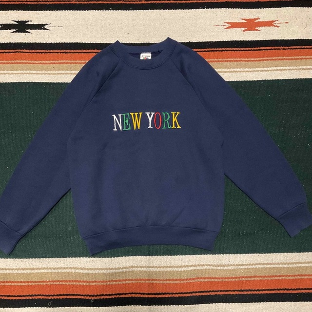 FRUIT OF THE LOOM(フルーツオブザルーム)の90s VINTAGE -NEWYORK- EMBROIDERY SWEAT メンズのトップス(スウェット)の商品写真