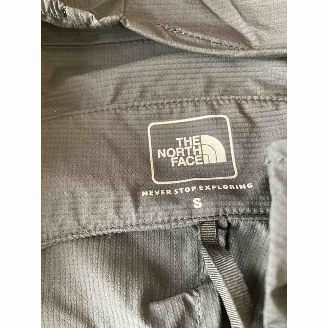 THE NORTH FACE(ザノースフェイス)のノースフェイス スワローテイル ベントフーディ ブラック Sサイズ メンズのジャケット/アウター(ナイロンジャケット)の商品写真