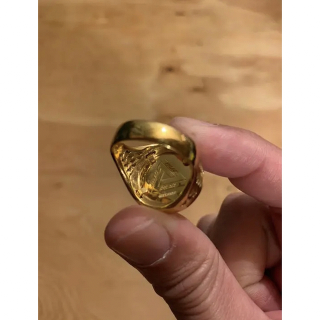 palace skateboards SOLID GSOVEREIGN GOLD