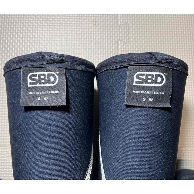 【MK様専用】SBDニースリーブsサイズ（美品） スポーツ/アウトドアのトレーニング/エクササイズ(トレーニング用品)の商品写真