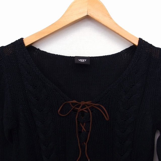 VICKY(ビッキー)のビッキー ニット セーター スリットネック リブ ケーブル編み コットン 長袖  レディースのトップス(ニット/セーター)の商品写真