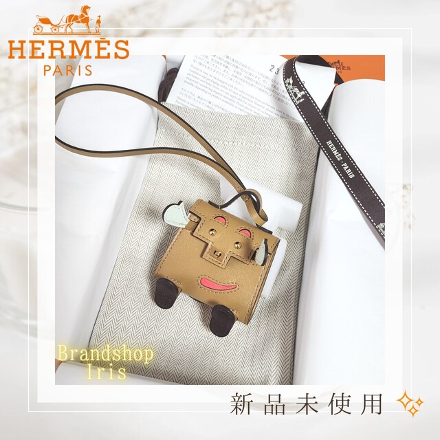 ☆入手困難☆ 　エルメス 　HERMES　ケリードールチャーム　U刻印チャーム