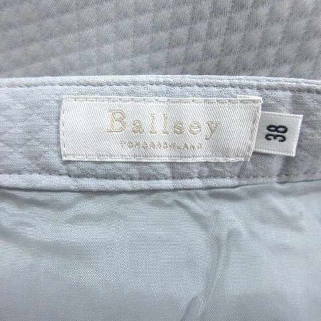 Ballsey(ボールジィ)のボールジー トゥモローランド フレアスカート ひざ丈 総柄 38 水色  レディースのスカート(ひざ丈スカート)の商品写真