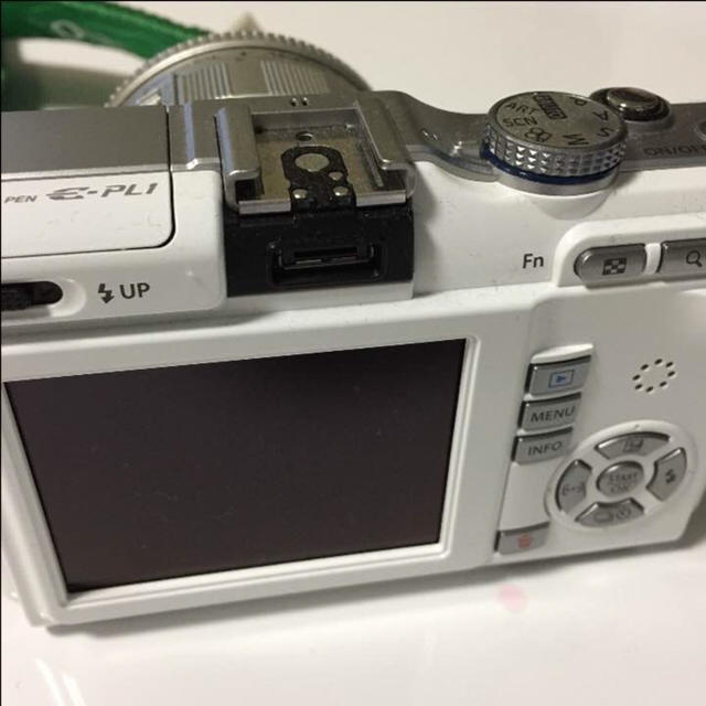 OLYMPUS(オリンパス)のOLYMPUSデジタルカメラ スマホ/家電/カメラのカメラ(デジタル一眼)の商品写真