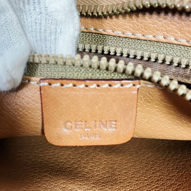 celine(セリーヌ)のCELINE セリーヌ クラッチバッグ マカダム柄 レザー ブラウン メンズのバッグ(セカンドバッグ/クラッチバッグ)の商品写真