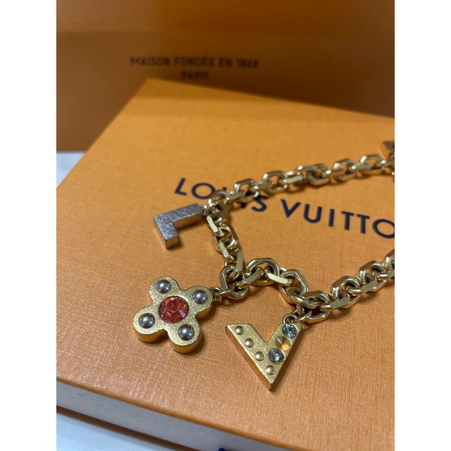 LOUIS VUITTON(ルイヴィトン)のヴィトン　ブレスレット レディースのアクセサリー(ブレスレット/バングル)の商品写真