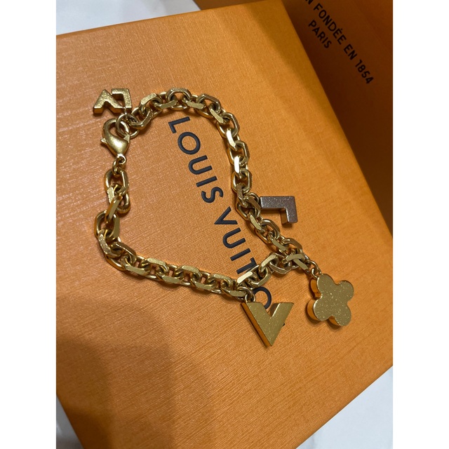 LOUIS VUITTON(ルイヴィトン)のヴィトン　ブレスレット レディースのアクセサリー(ブレスレット/バングル)の商品写真