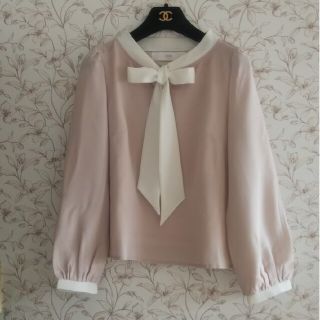 トッコクローゼット(TOCCO closet)のトッコクローゼット お嬢様デザインのボウタイ とろみ 配色リボン ブラウス(シャツ/ブラウス(長袖/七分))