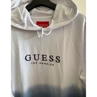 ゲス(GUESS)の新品未使用！　GUESS ゲス　ホワイトグラデーション　パーカー　Sサイズ(パーカー)