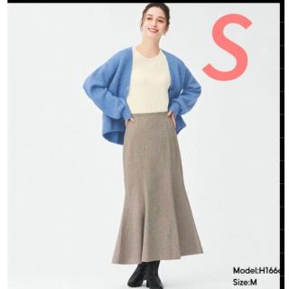 ジーユー(GU)のS ブラウン ヘリボーンマーメイドロングスカート　ユニクロ　ZARA H&M(ロングスカート)