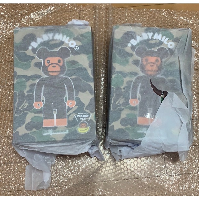 エンタメ/ホビーBAPE BABY MILO(R) Flocky Ver 100％ & 400%