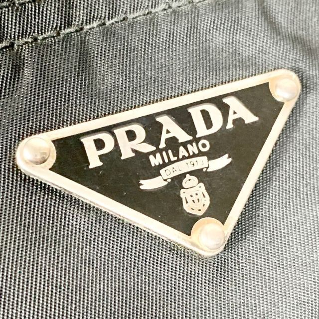 【美品】PRADA プラダ ショルダーバッグ ナイロン 黒 三角プレート