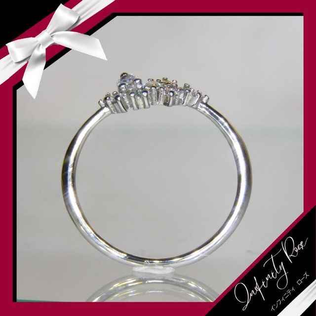 （1093）19号　シルバー数個の煌めくスワロフスキー細リング　姫の指輪 レディースのアクセサリー(リング(指輪))の商品写真