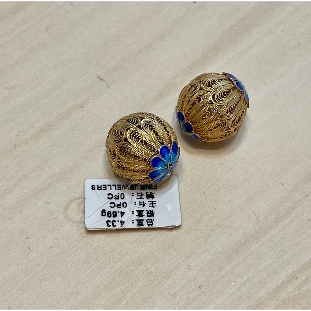 ゴールド　玉　アクセサリー　パーツ ハンドメイドの素材/材料(各種パーツ)の商品写真