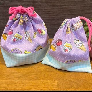 ハンドメイド　女の子　子供用　お弁当袋とコップ袋　2つセット(外出用品)