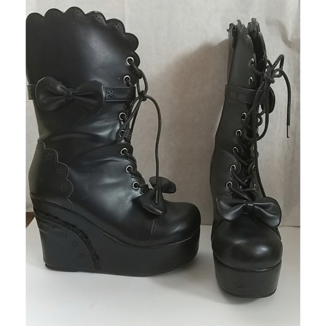 ロリータ　編み上げ厚底ブーツ　ブラック レディースの靴/シューズ(ブーツ)の商品写真