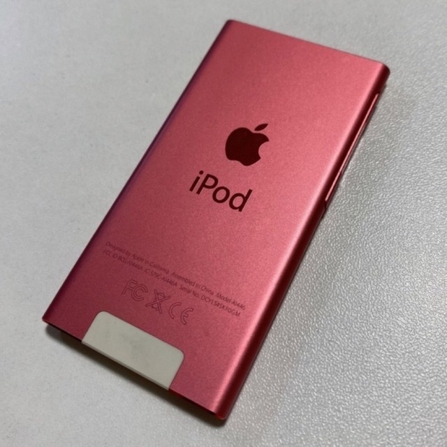 iPod(アイポッド)のiPod nano 第7世代 スマホ/家電/カメラのオーディオ機器(ポータブルプレーヤー)の商品写真