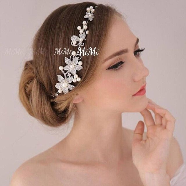 ☆新品ヘッドドレス パール ヘアアクセサリー 結婚式髪飾りウエディング ティアラ