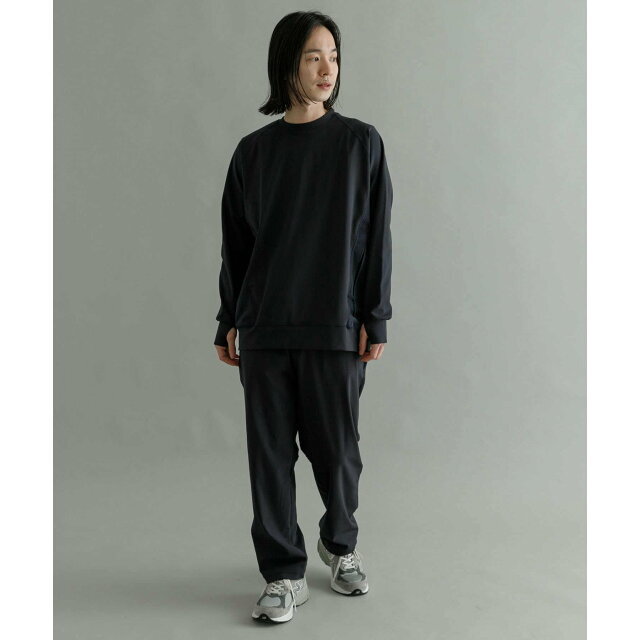 URBAN RESEARCH(アーバンリサーチ)の【NAVY】DAIWA LONG-SLEEVE SWEAT STRETCH MERYL メンズのトップス(スウェット)の商品写真