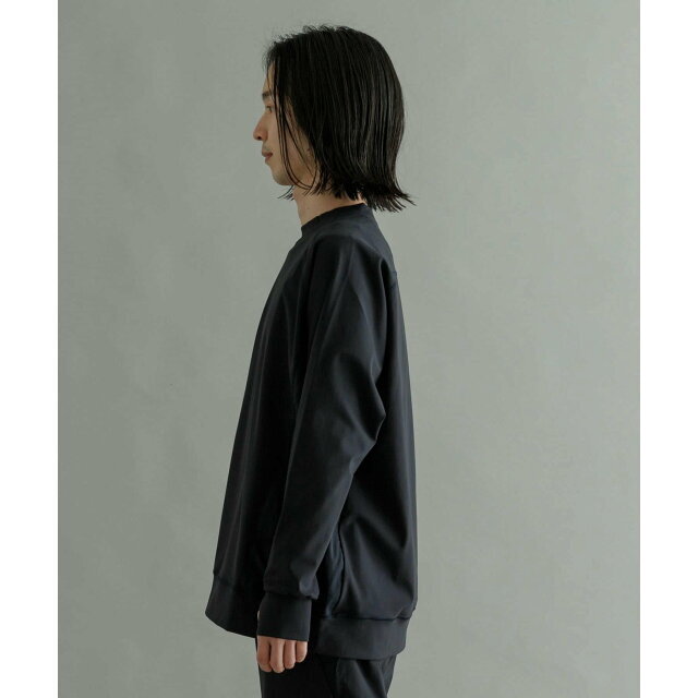 URBAN RESEARCH(アーバンリサーチ)の【NAVY】DAIWA LONG-SLEEVE SWEAT STRETCH MERYL メンズのトップス(スウェット)の商品写真