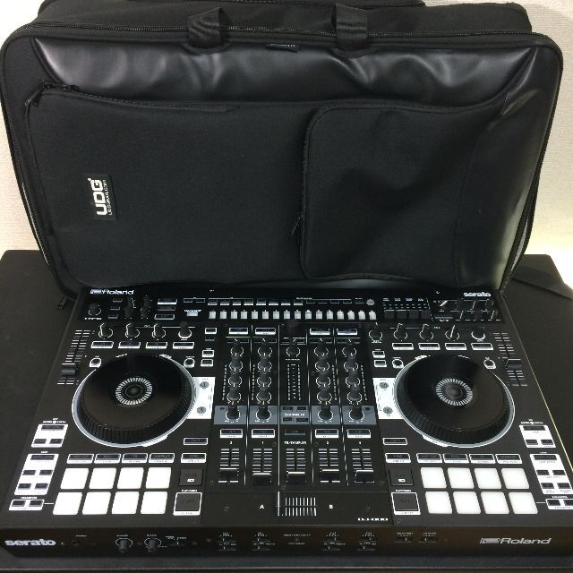 美品 ROLAND DJ-808 Serato DJ PRO バッグ付 PCDJ