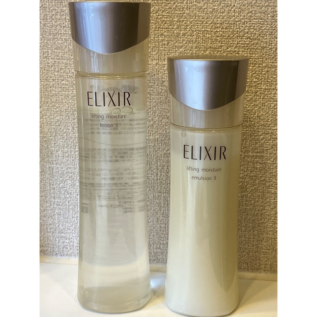 ELIXIR SUPERIEUR（SHISEIDO）(エリクシールシュペリエル)のエリクシールシュペリエル＊リフトモイストローション・エマルジョンTII コスメ/美容のスキンケア/基礎化粧品(化粧水/ローション)の商品写真