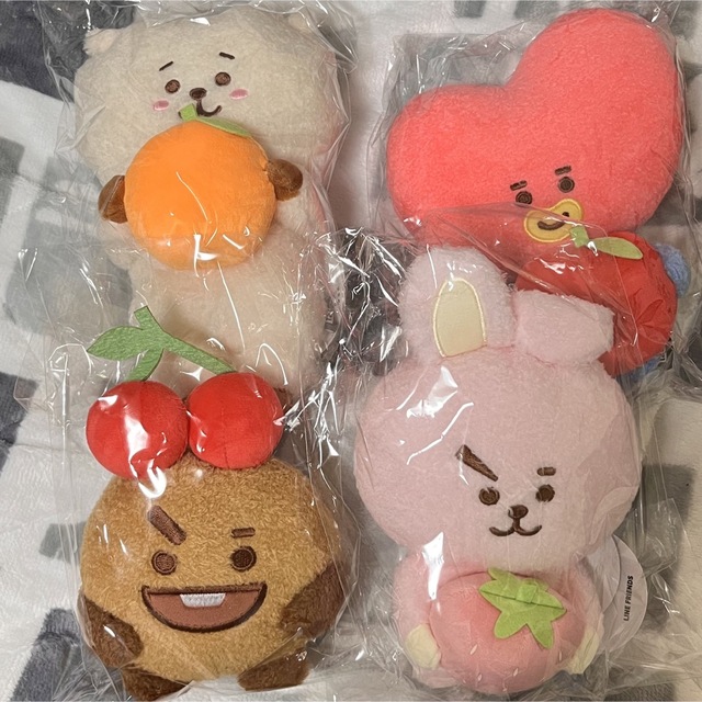 BT21 フルーツぬいぐるみ M 4体セット