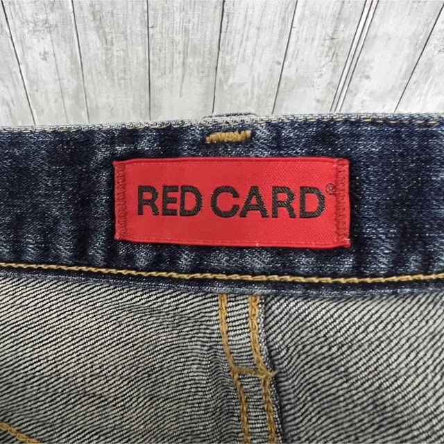 RED CARD(レッドカード)の美品！RED CARD ダメージ加工ストレッチデニム！日本製！  レディースのパンツ(デニム/ジーンズ)の商品写真