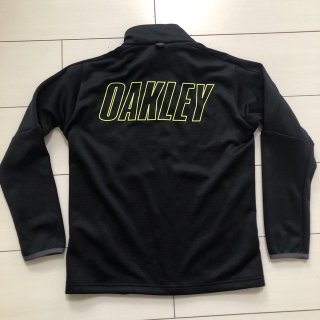 Oakley(オークリー)の☆￥6,050オークリーOAKLEY☆DRY UVフルジップジャケット【１４０】 キッズ/ベビー/マタニティのキッズ服男の子用(90cm~)(ジャケット/上着)の商品写真