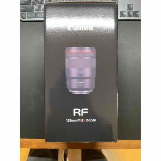 キヤノン(Canon)の【期間限定値下】Canon RF135mm F1.8 L IS USM 新品(レンズ(単焦点))