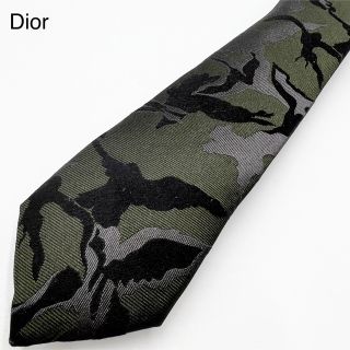 ディオールオム(DIOR HOMME)の【美品】DIOR ディオール ネクタイ 迷彩 カモフラ ナロータイ(ネクタイ)