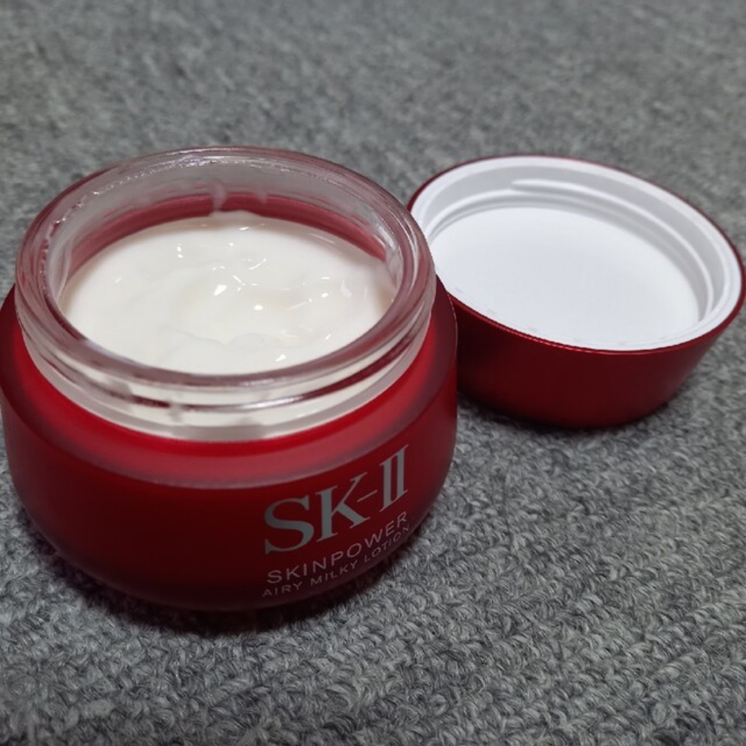 SK-II　スキンパワーエアリー　8割　80g