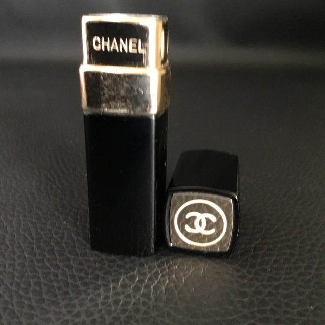 CHANEL(シャネル)のシャネル　No.5  香水　スプレイ　容器 コスメ/美容のメイク道具/ケアグッズ(ボトル・ケース・携帯小物)の商品写真